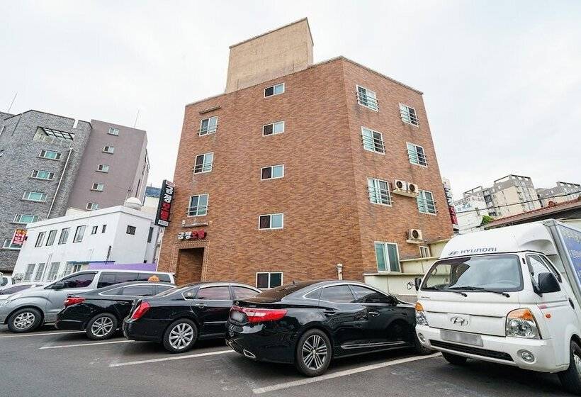 汽车旅馆  Jeju Geumjeong