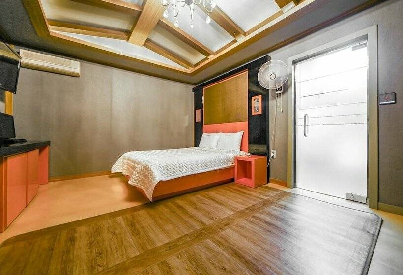 Motel Pohang Jukdo Market Rivera
