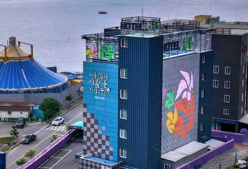 Motel Sacheon Hotel Picnic