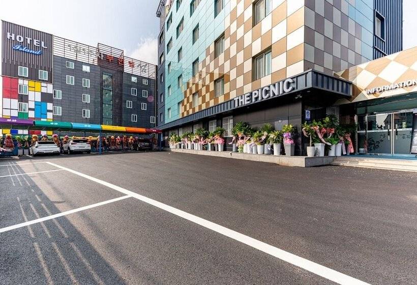 Motel Sacheon Hotel Picnic