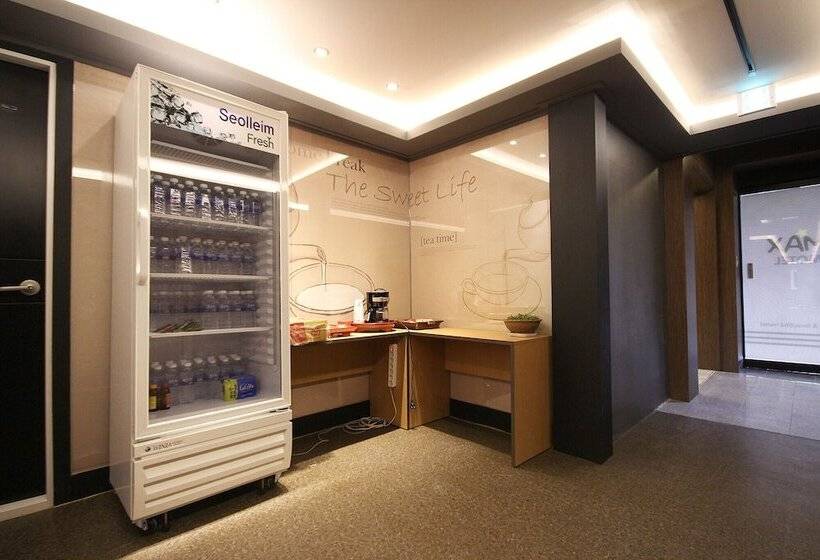 فندق على الطريق Sangju Max