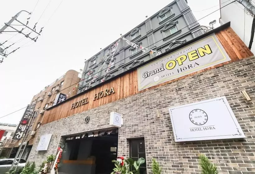 Motelli Tongyeong Hotel Hora