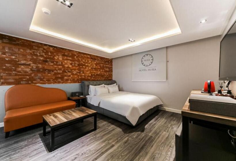 Motel Tongyeong Hotel Hora