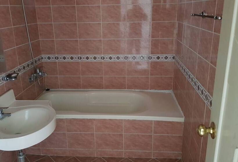 Мотель Yangyang Galcheon Family Resort