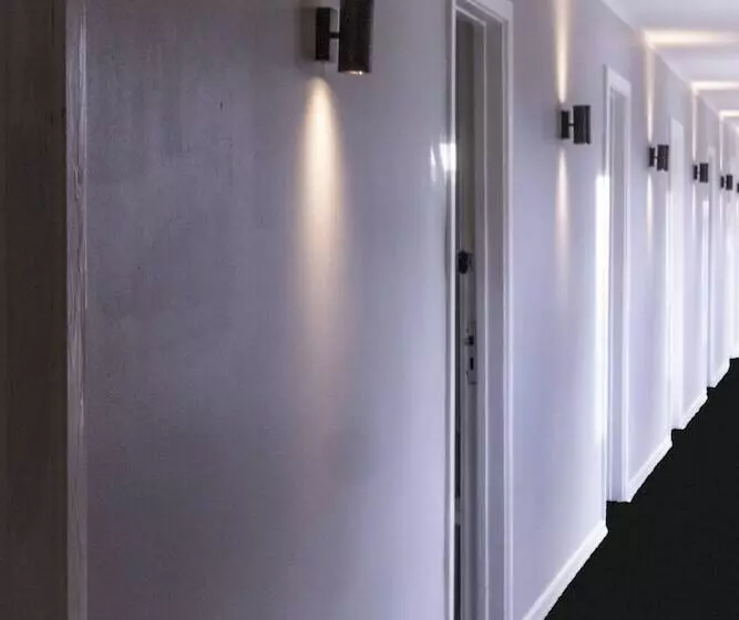 Olivias Motel