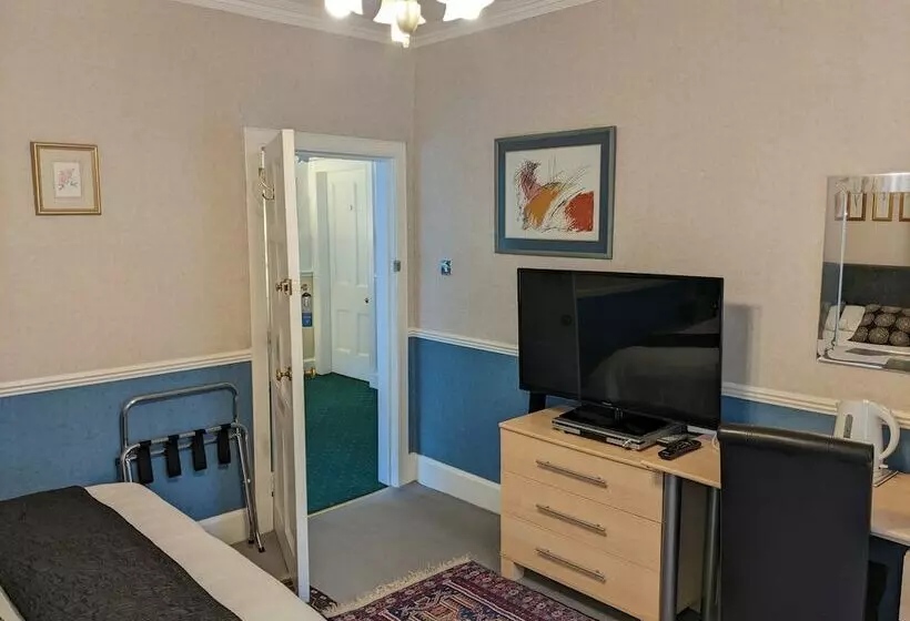 Majatalo Ashley House Guest House