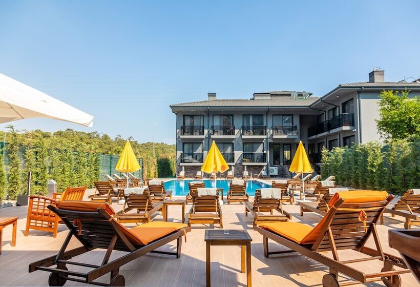 פנסיון Deniz Otel