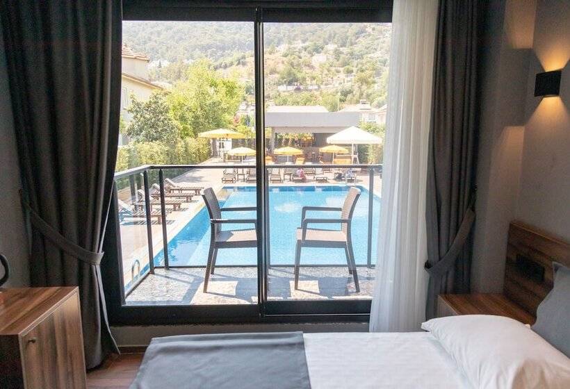 פנסיון Deniz Otel