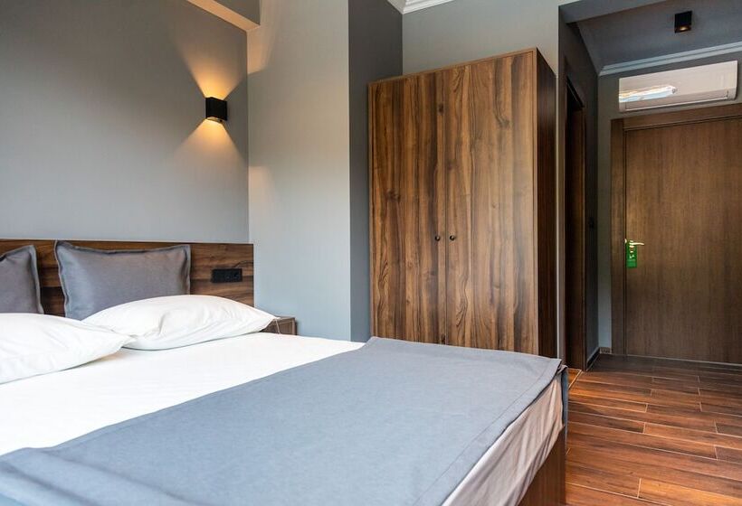 פנסיון Deniz Otel