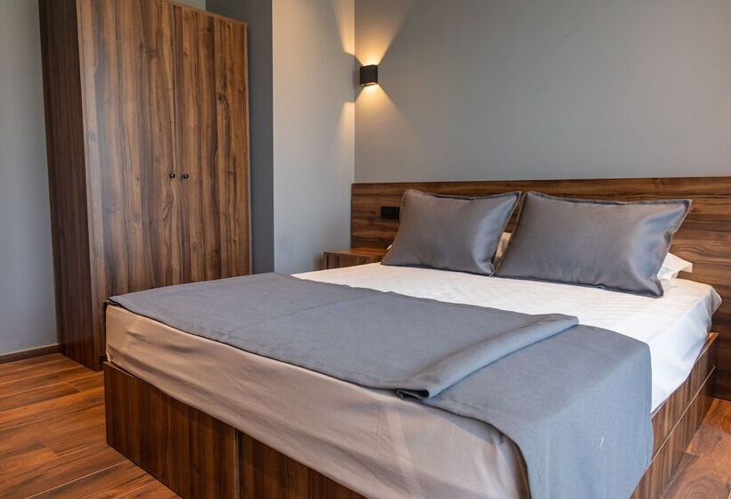 פנסיון Deniz Otel