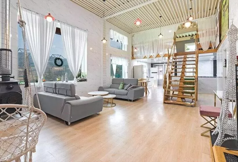 ペンション Gapyeong Ddel Poolvilla