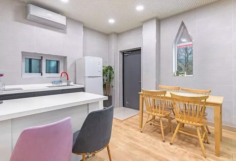 ペンション Gapyeong Ddel Poolvilla