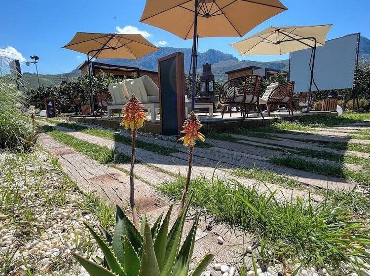 膳宿费 Tiny Town Kuyucak