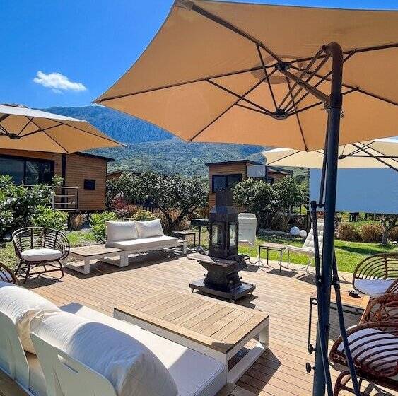 膳宿费 Tiny Town Kuyucak