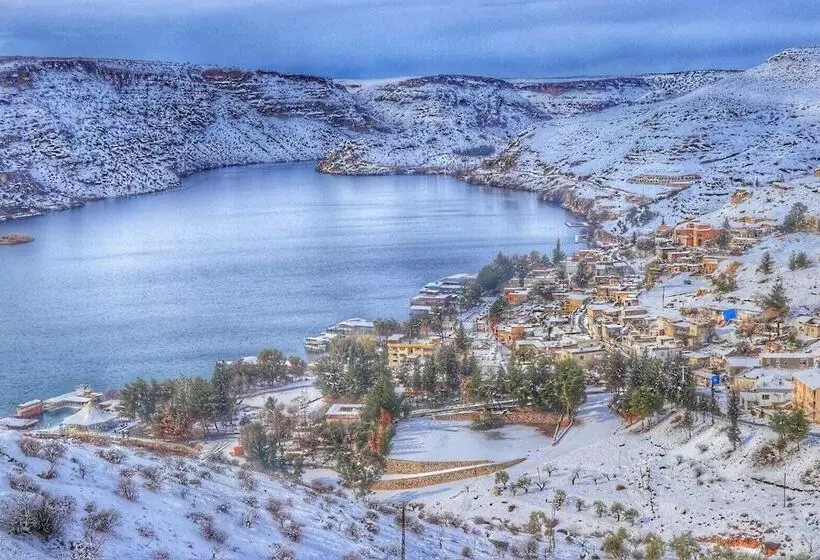 Türkmen Konagi Halfeti̇ Buti̇k Otel