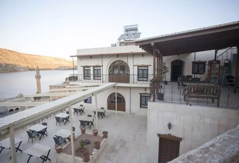 Türkmen Konagi Halfeti̇ Buti̇k Otel