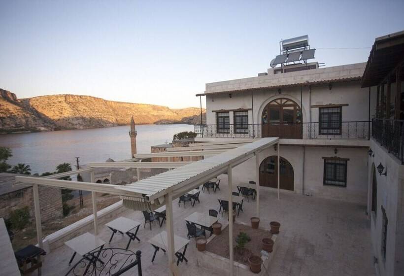 Türkmen Konagi Halfeti̇ Buti̇k Otel