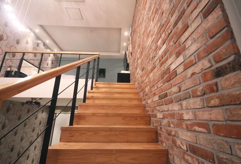 Wanju Cacao Self Checkin Motel