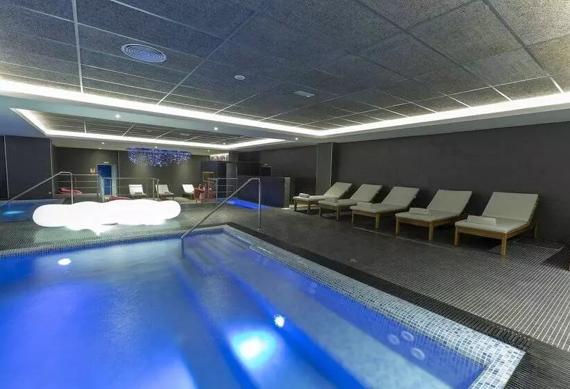 Az Hotels Grand Oran