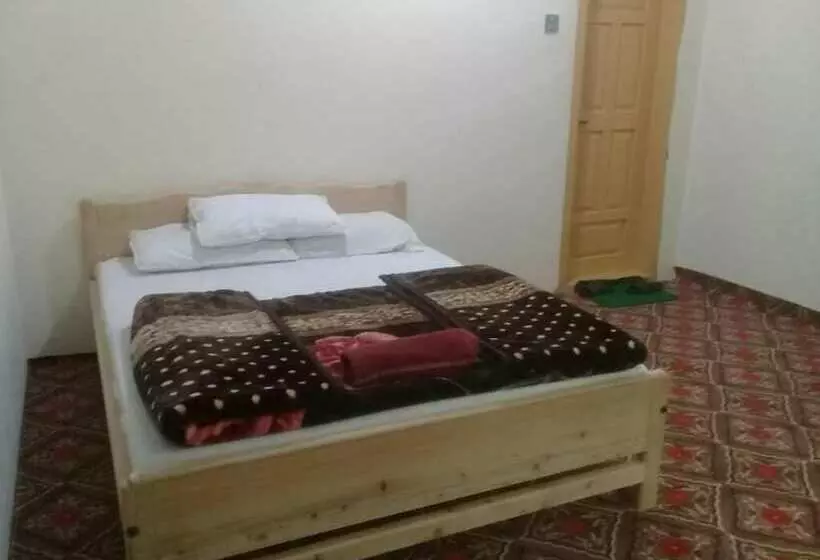 Benazir Hotel Kalash