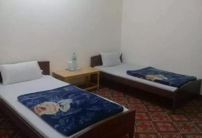 Benazir Hotel Kalash