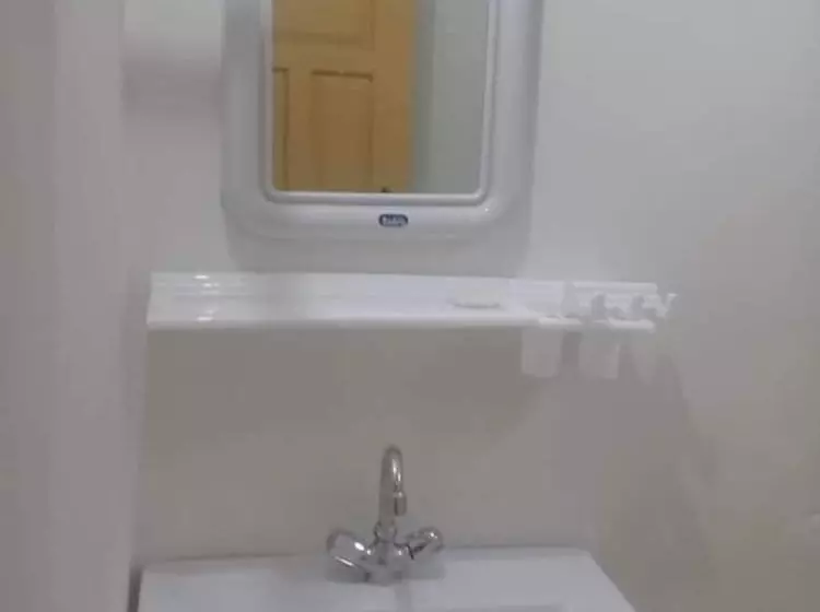 Benazir Hotel Kalash