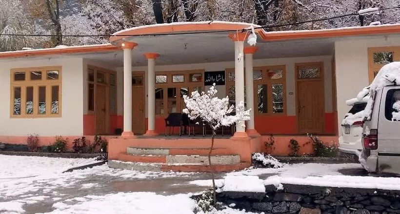 Benazir Hotel Kalash
