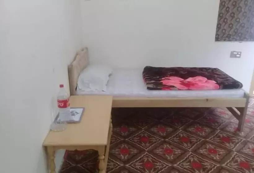 Benazir Hotel Kalash
