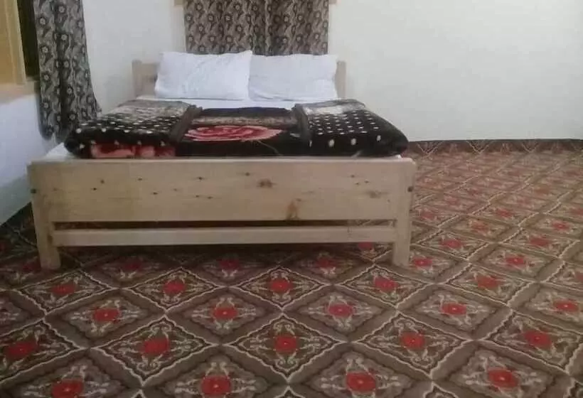 Benazir Hotel Kalash