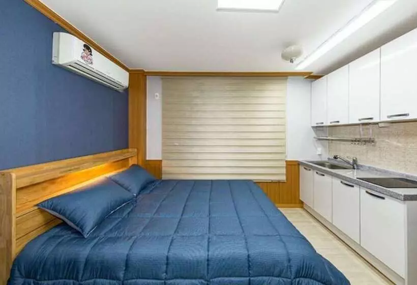 Boryeong Blue Beach Pension