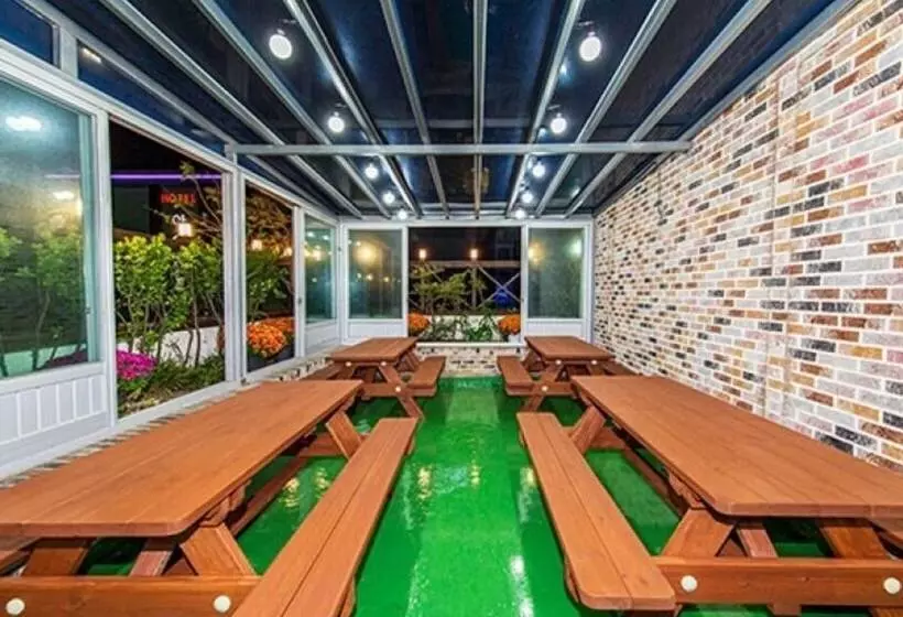 Boryeong Blue Beach Pension