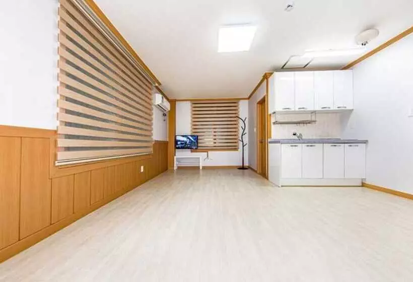 Boryeong Blue Beach Pension