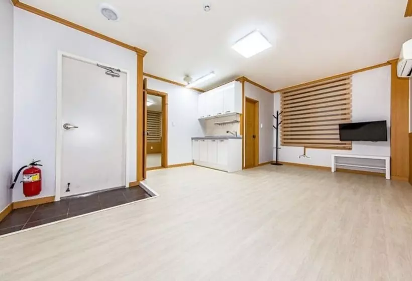 Boryeong Blue Beach Pension