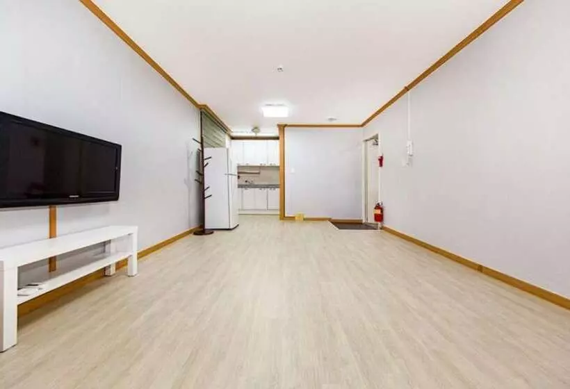 Boryeong Blue Beach Pension