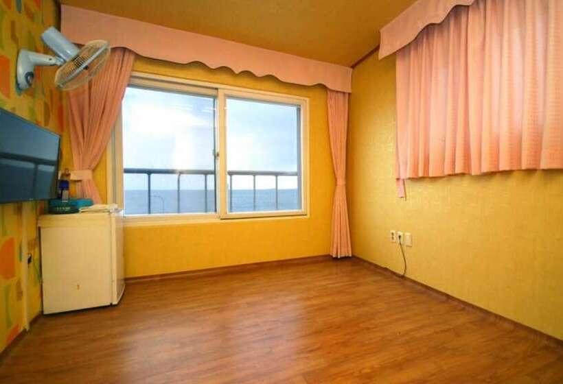 Donghae World Pension