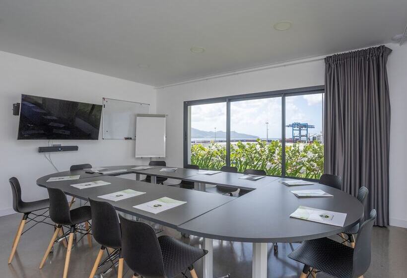 B&b Hotel Fort De France