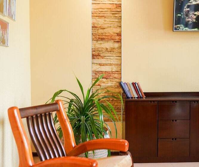 هتل Businesscenter