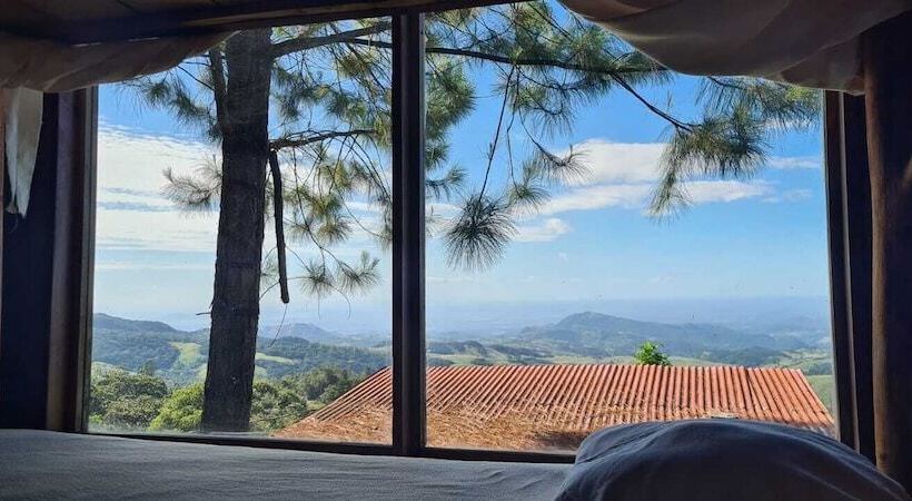 فندق Cabañas Don Camilo Lodge