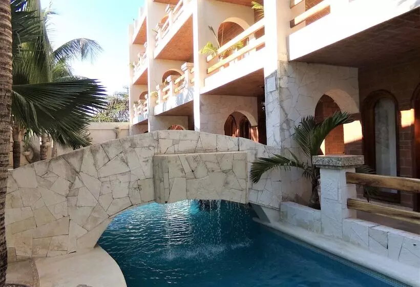 هتل Casa Del Lirio Diamante