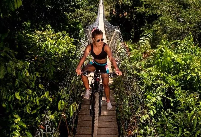 ホテル Eco Resort Torres Da Serra