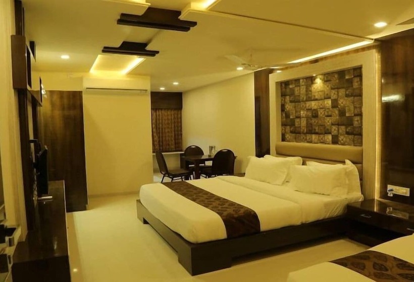 ホテル Iroomz Pratap Residency