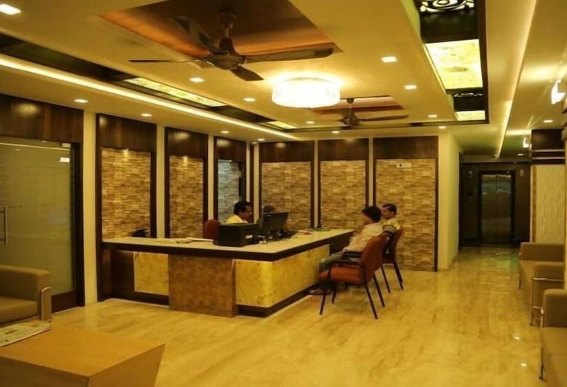 ホテル Iroomz Pratap Residency