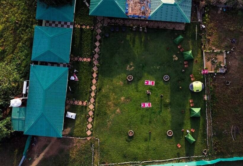 בית מלון כפרי Moustache Panarpani Retreat Pachmarhi