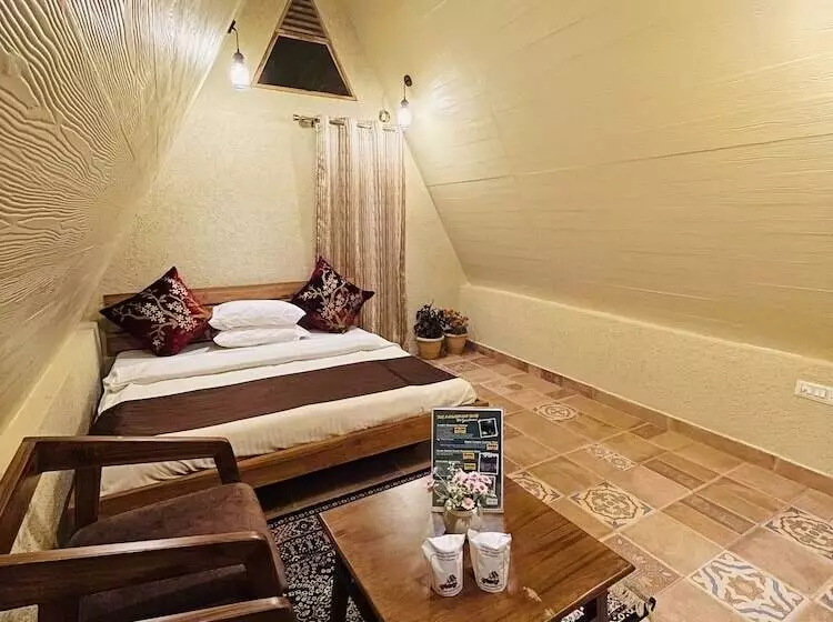ホテル Moustache Panarpani Retreat Pachmarhi