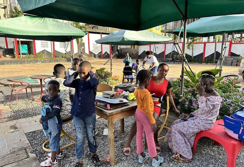 هتل Prodiges Hôtel