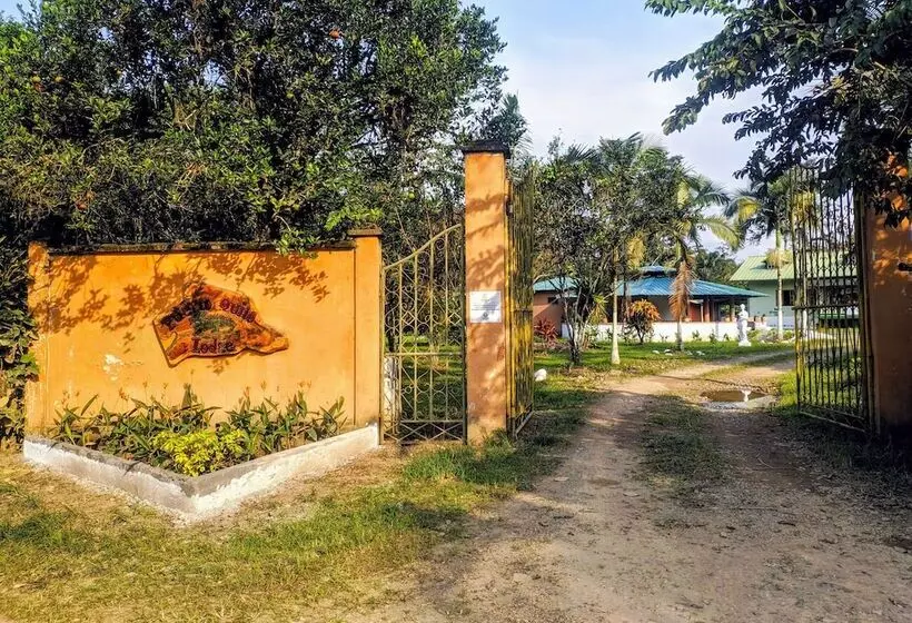 ホテル Puerto Quito Lodge