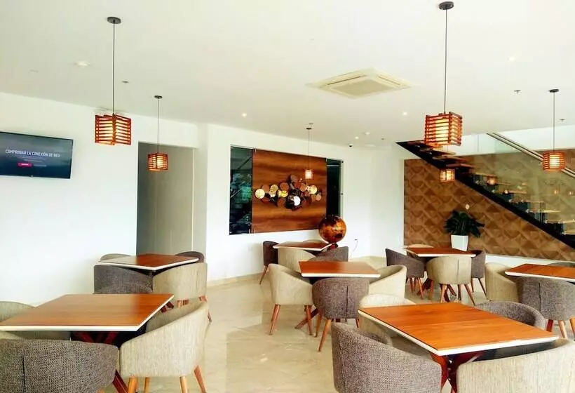 ホテル Royal Elim Internacional