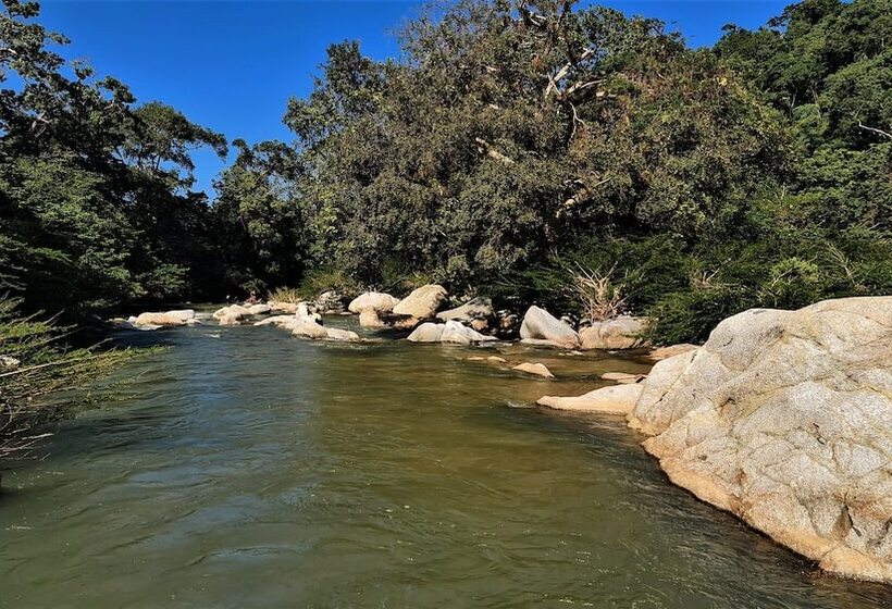 ホテル Senda Watapuy