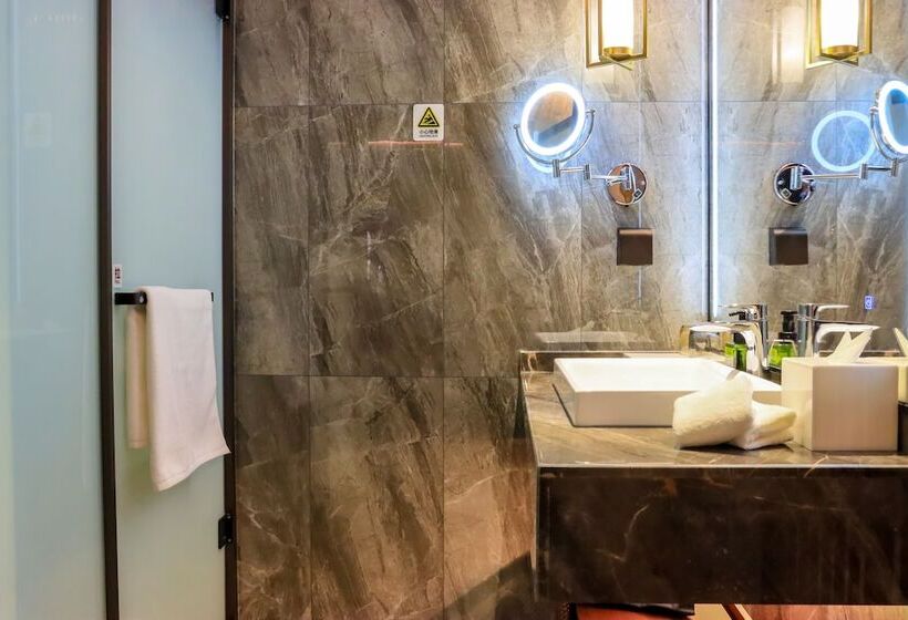 Hotel Yun Ray Phoenix