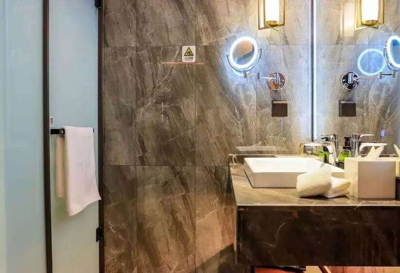 Hotelli Yun Ray Phoenix